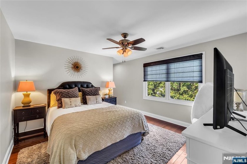 Welcome to 11 Amelia Drive in Old Tappan - a fully upgraded - photo 29