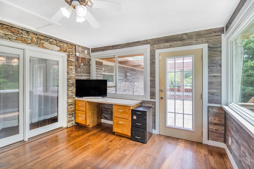 Seller pulled off the market last Fall to make some great - photo 30