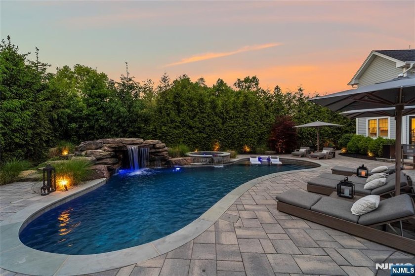 Welcome to 11 Amelia Drive in Old Tappan - a fully upgraded - photo 36