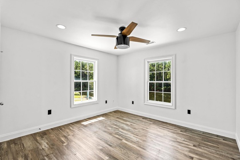 Welcome to luxury lakefront living in the highly desirable - photo 41