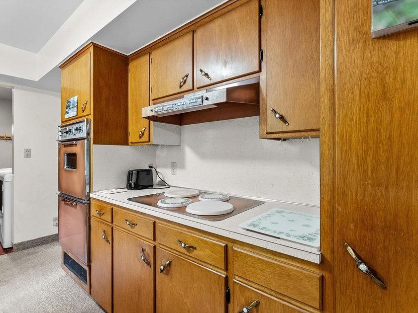 This well-built, one-owner 3-bedroom, 2-bath ranch features - photo 15