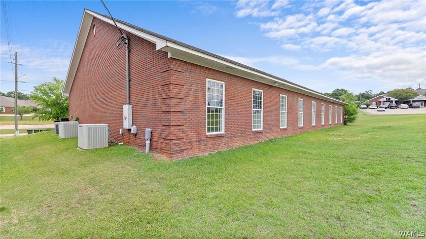 Position your business for success with this versatile 4,600+ SF - photo 6