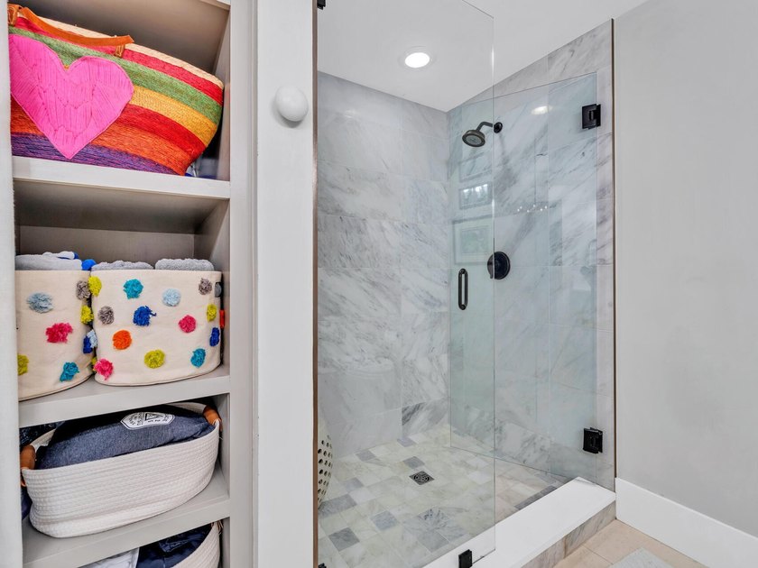 Welcome to this beautifully updated 2-bedroom, 2-bath ground - photo 21