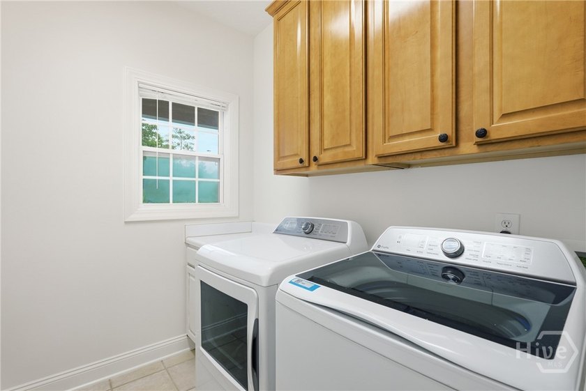 Sit back, relax, and enjoy tranquil forest views from this - photo 23