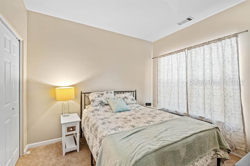 Great opportunity for a mid-island home in the heart of it all - photo 25