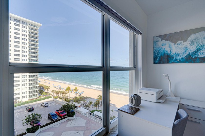 Stunning, Fully Remodeled Oceanfront Condo on the Galt Mile! - photo 29