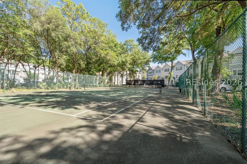 Great opportunity for a mid-island home in the heart of it all - photo 35