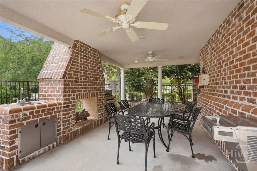 Sit back, relax, and enjoy tranquil forest views from this - photo 45