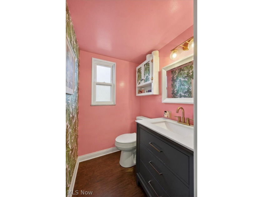 Welcome to this beautifully updated Cape Cod just steps from - photo 15