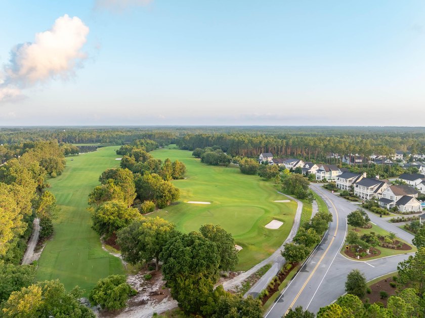 GOLF COURSE VIEWS! Discover Villas on the Fairway, thoughtfully - photo 33