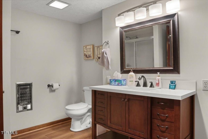 Welcome to lakefront living at its finest! This beautifully - photo 40