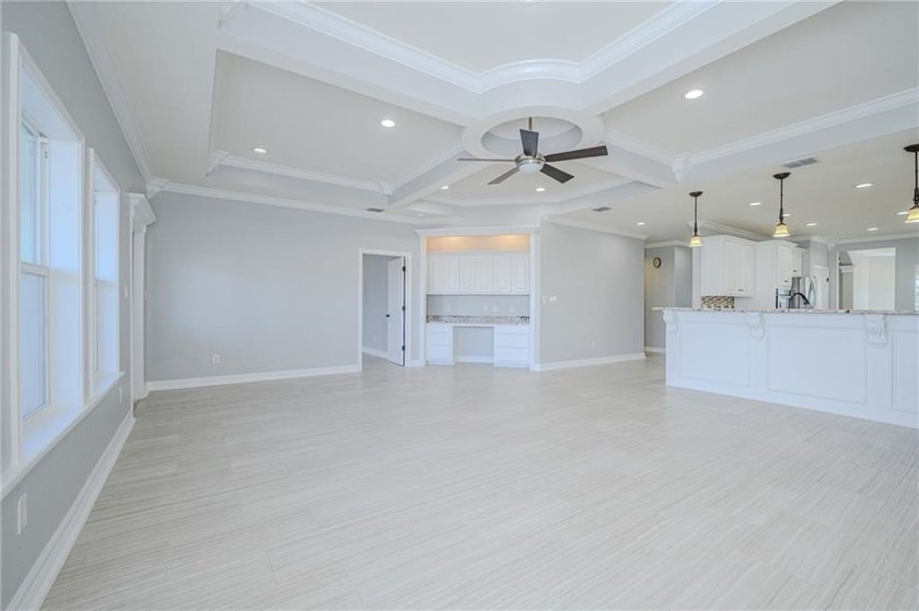 This stylishly crafted home in desirable Sea Oaks Village - photo 6