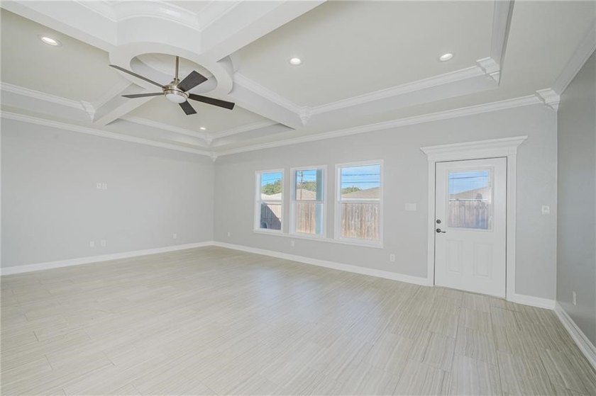 This stylishly crafted home in desirable Sea Oaks Village - photo 8