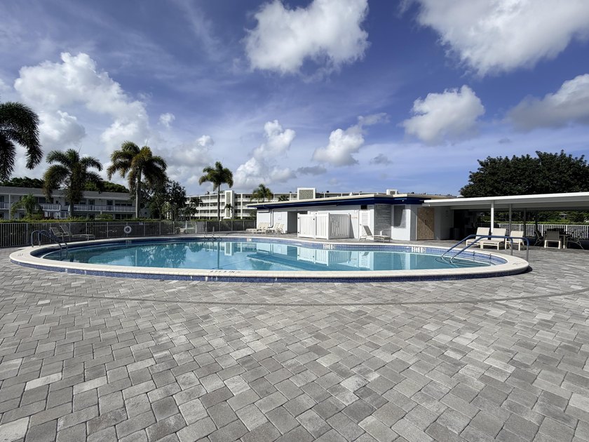 Discover easy Florida living in this beautifully maintained - photo 32