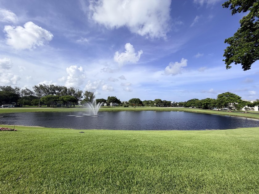 Discover easy Florida living in this beautifully maintained - photo 35