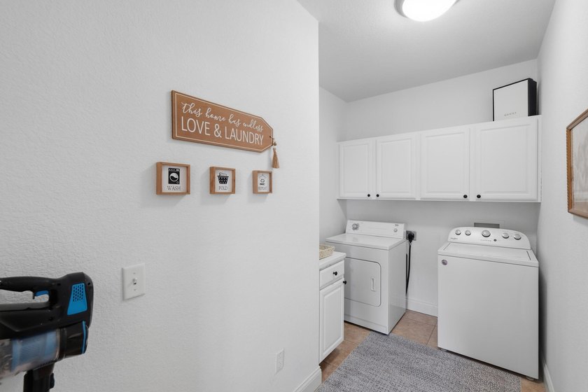 Welcome home to effortless living at King's Mountain - photo 32