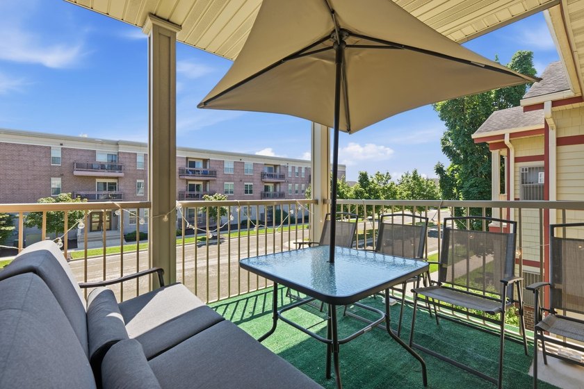 Welcome home to effortless living at King's Mountain - photo 37