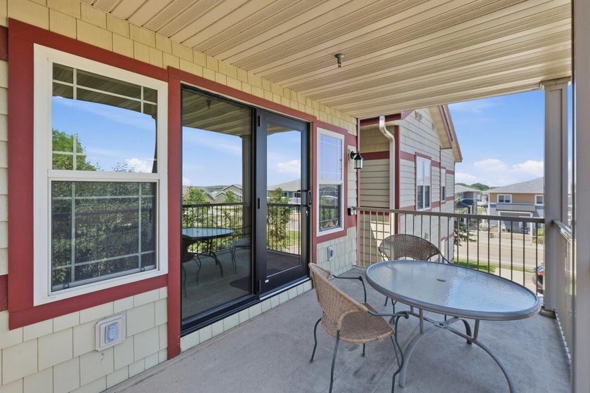 Welcome home to effortless living at King's Mountain - photo 46