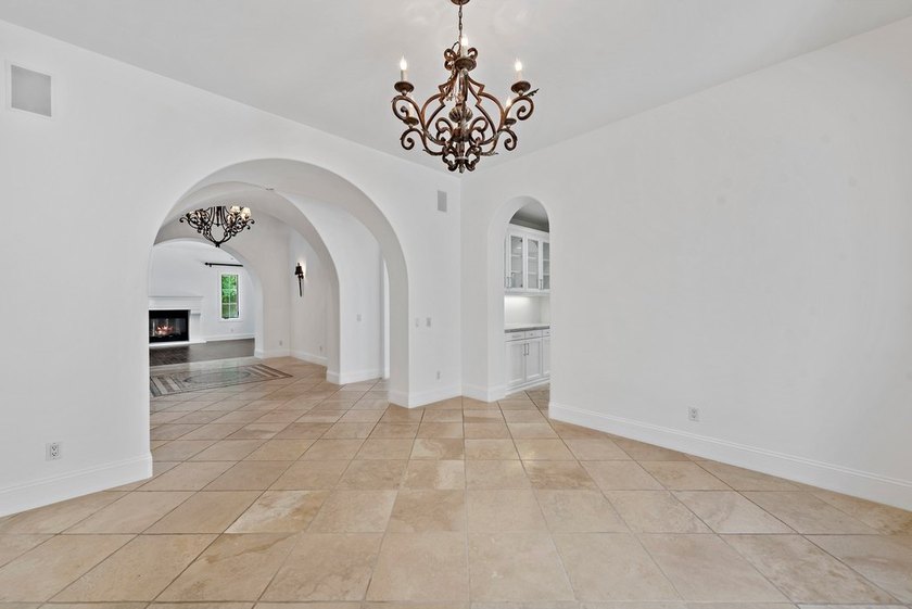 Stunning 180-degree, panoramic ocean, Catalina &amp; sunset views - photo 13