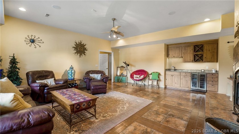 If sophistication could define a home, this stunning property - photo 18