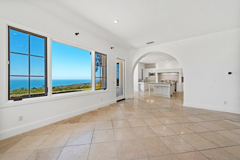 Stunning 180-degree, panoramic ocean, Catalina &amp; sunset views - photo 22