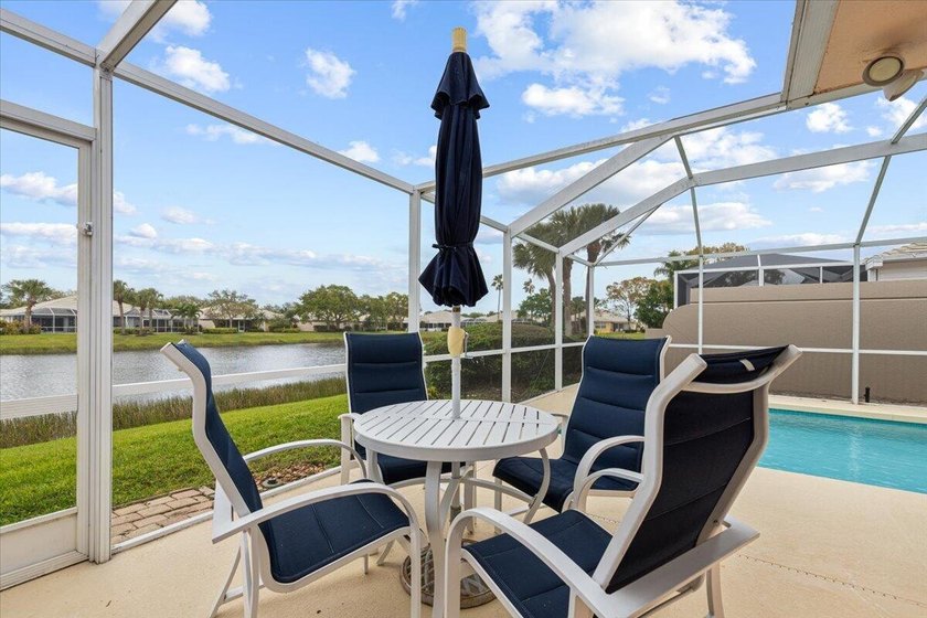 Beautiful 2Bd, 2Ba waterfront POOL villa. Ideally located in the - photo 24