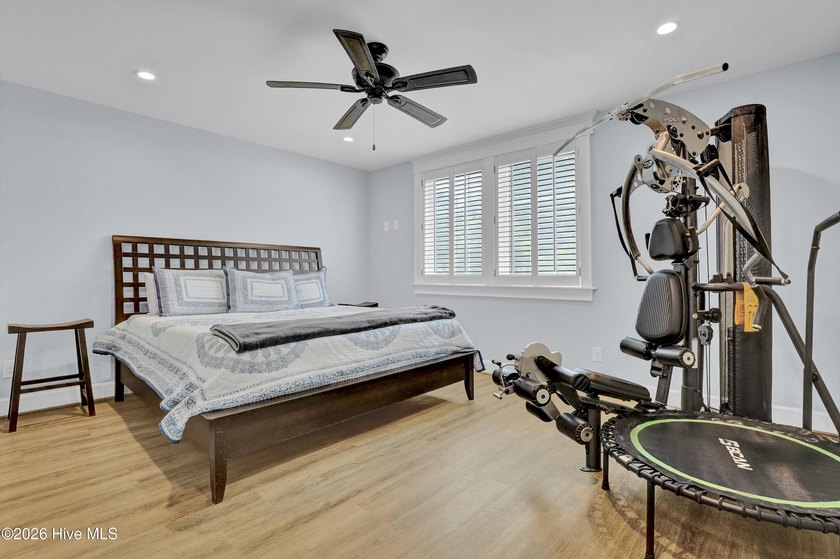Welcome to this enchanted custom-built gem with an Energy Star - photo 41