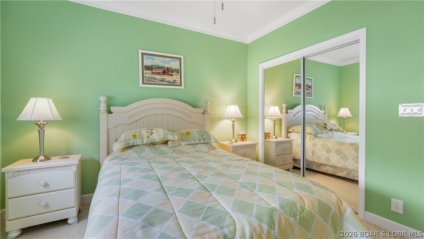 Walk-in 3 bedroom, 3 bath condo at Summer Place with no stairs - photo 23