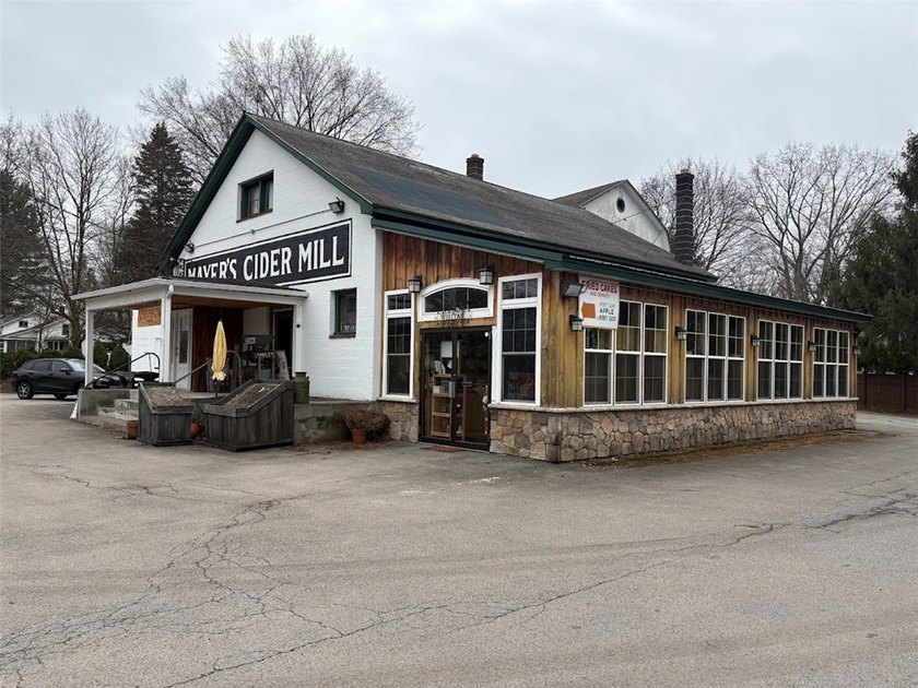 Fresh Cider &amp; Fall Fun! Own a piece of Webster history with this - photo 3