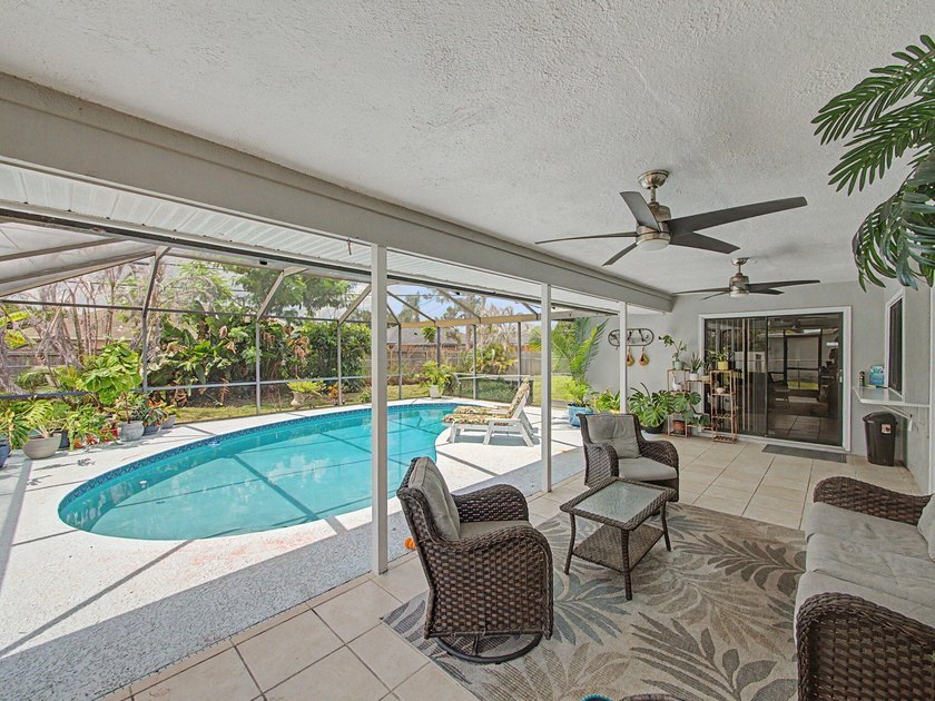 Your Florida Home is Move-In Ready and Loaded with Upgrades! - photo 18