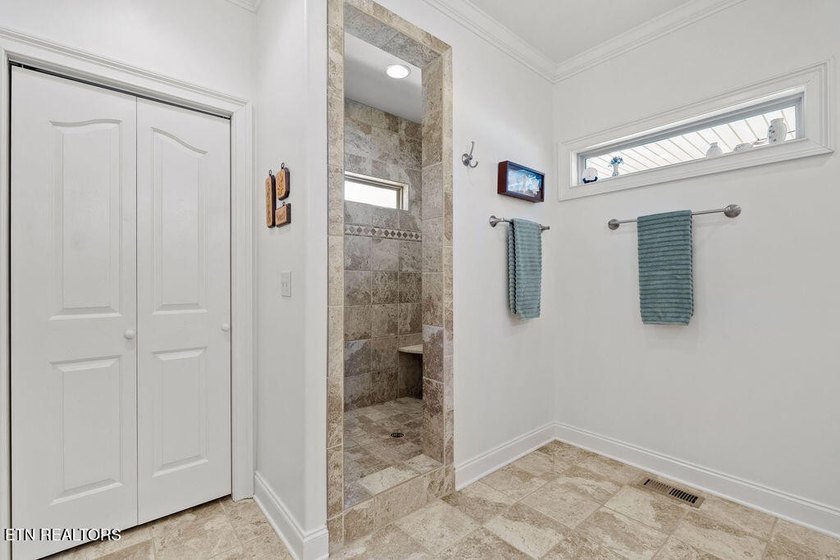 **FIRST TIME ON MARKET.** Beautiful GOLF FRONT with Amazing - photo 23