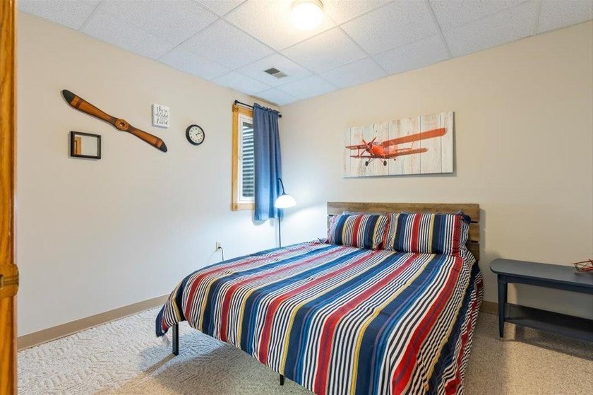 Incredible chance to own a 3 Unit Rental Property, with over - photo 33