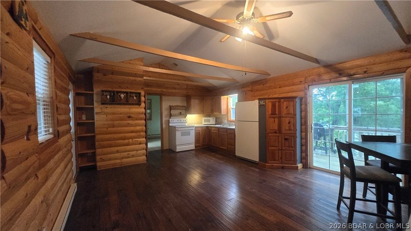 Escape to your own private slice of the Lake of the Ozarks on - photo 12