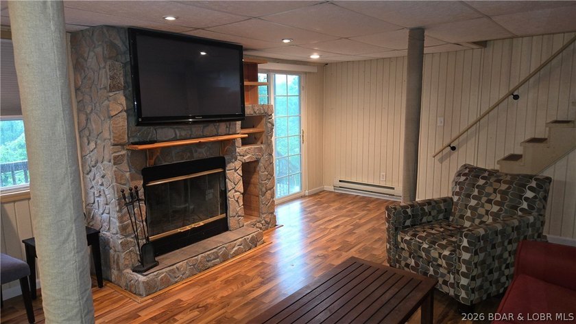 Escape to your own private slice of the Lake of the Ozarks on - photo 21