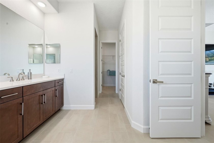 One or more photo(s) has been virtually staged. Price - photo 23