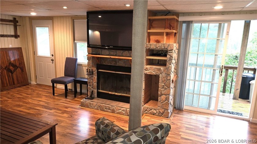 Escape to your own private slice of the Lake of the Ozarks on - photo 27