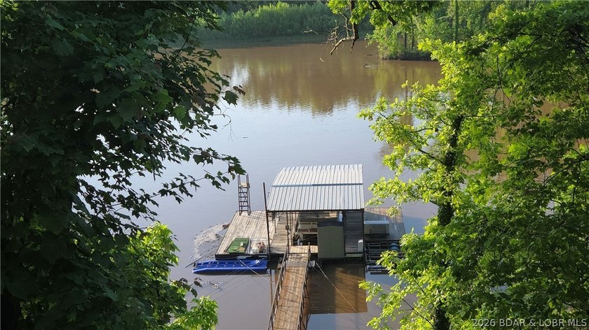 Escape to your own private slice of the Lake of the Ozarks on - photo 36