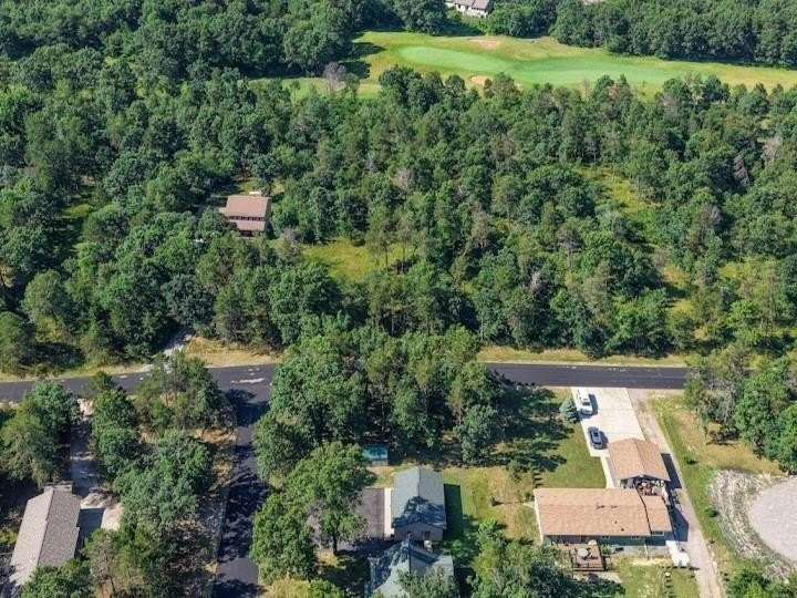 Like new Lake Arrowhead Home! This impeccable cape cod style - photo 39