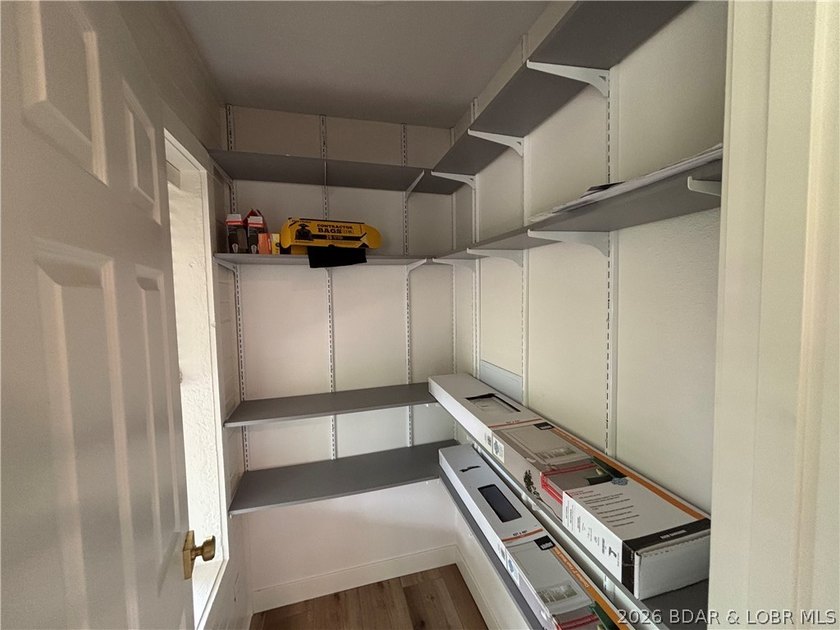 Completely remodeled in 2026, this move-in ready 3 bedroom, 2 - photo 15