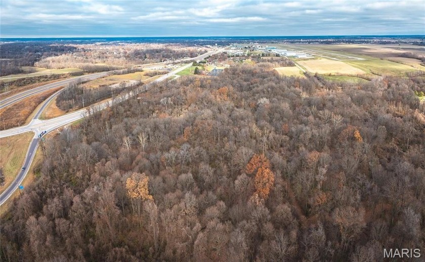 Excellent investment property located near the major highways - photo 9