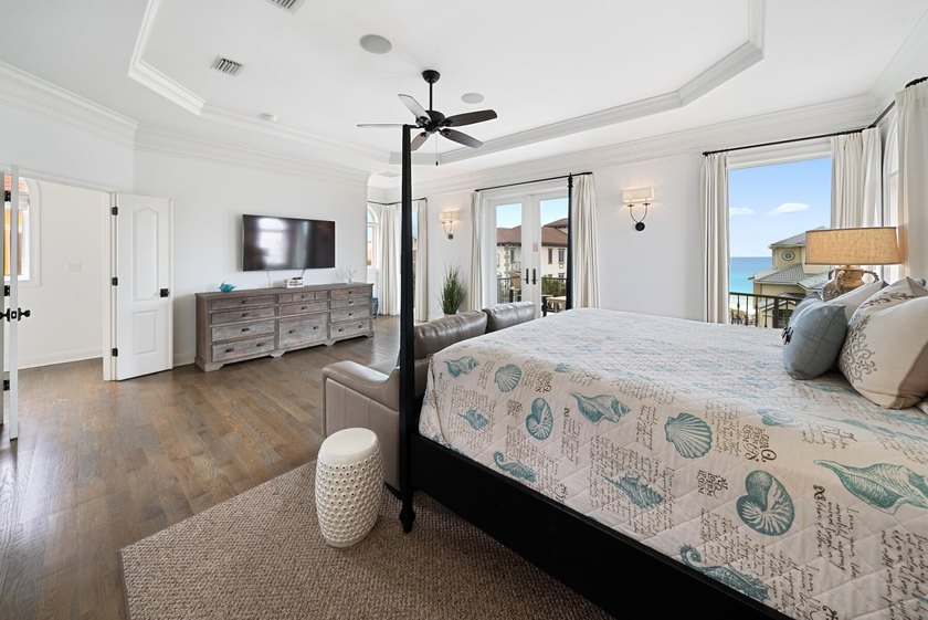 Experience luxury coastal living in the exclusive, guard-gated - photo 21