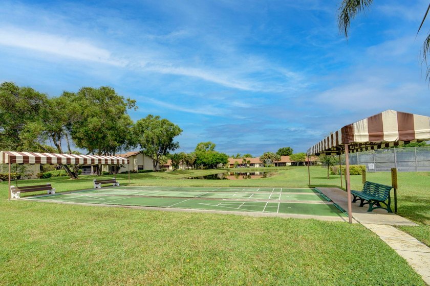 Welcome to this 2 bedroom, 2 bathroom villa located in the - photo 28