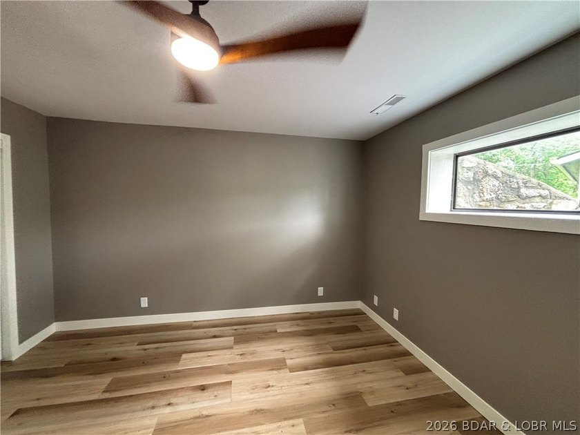 Completely remodeled in 2026, this move-in ready 3 bedroom, 2 - photo 31