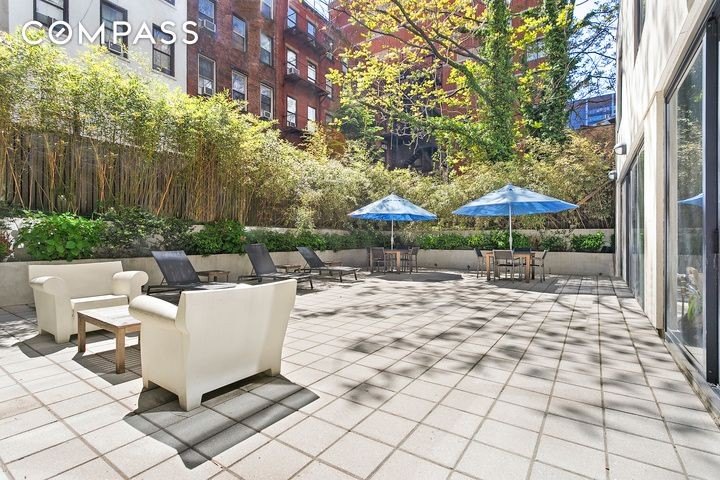 Residence 5A at the boutique Hudson Hill Condominium is a - photo 8