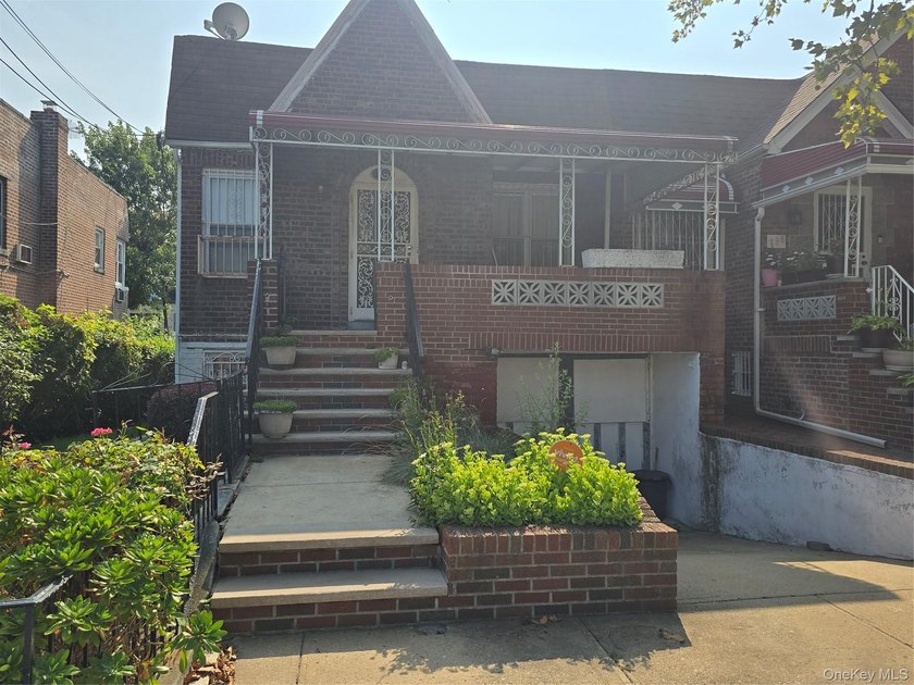 Here is an opportunity the savvy Investors! Motivated seller! - photo 13
