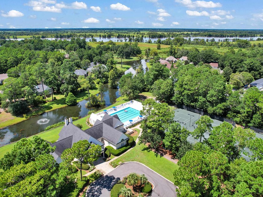 Tucked inside Heritage Plantation, this three-bedroom, two-bath - photo 39
