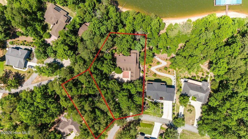Welcome to an extraordinary lakefront retreat in Savannah Lakes - photo 2