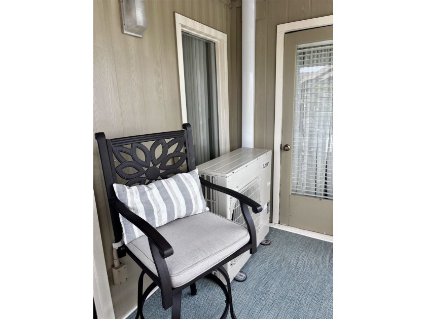 This is the condo that you've been waiting for! Beautifully - photo 32