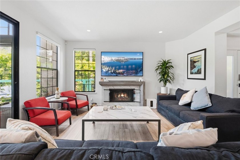 Welcome to 51 Seabrook Cove - a beautifully reimagined - photo 3