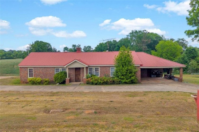 Offering a rare opportunity in a highly desirable location, this - photo 2